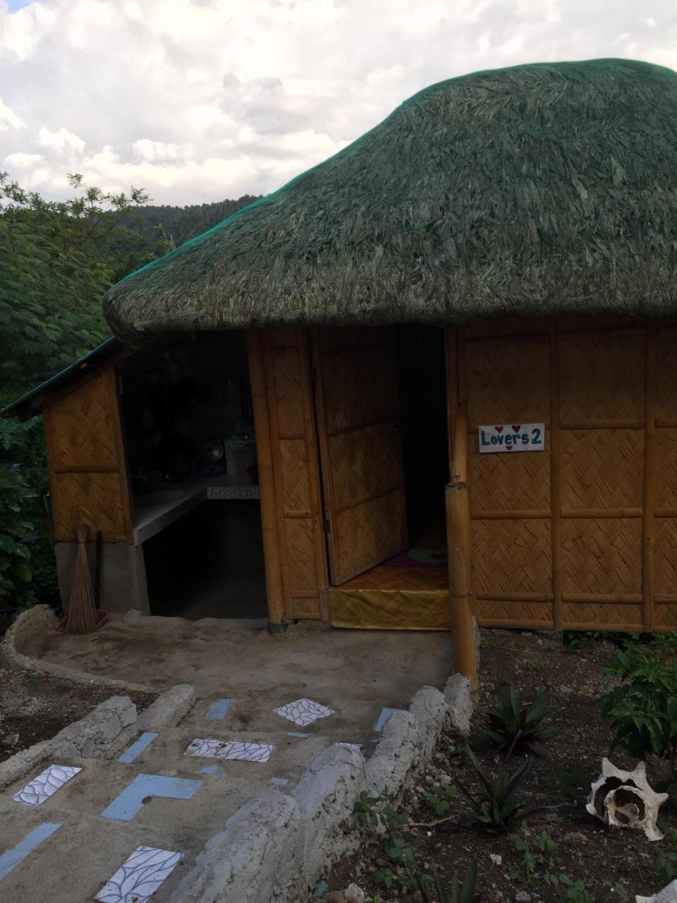 Sealovers' Place Masasa Beach Batangas Buitenkant foto